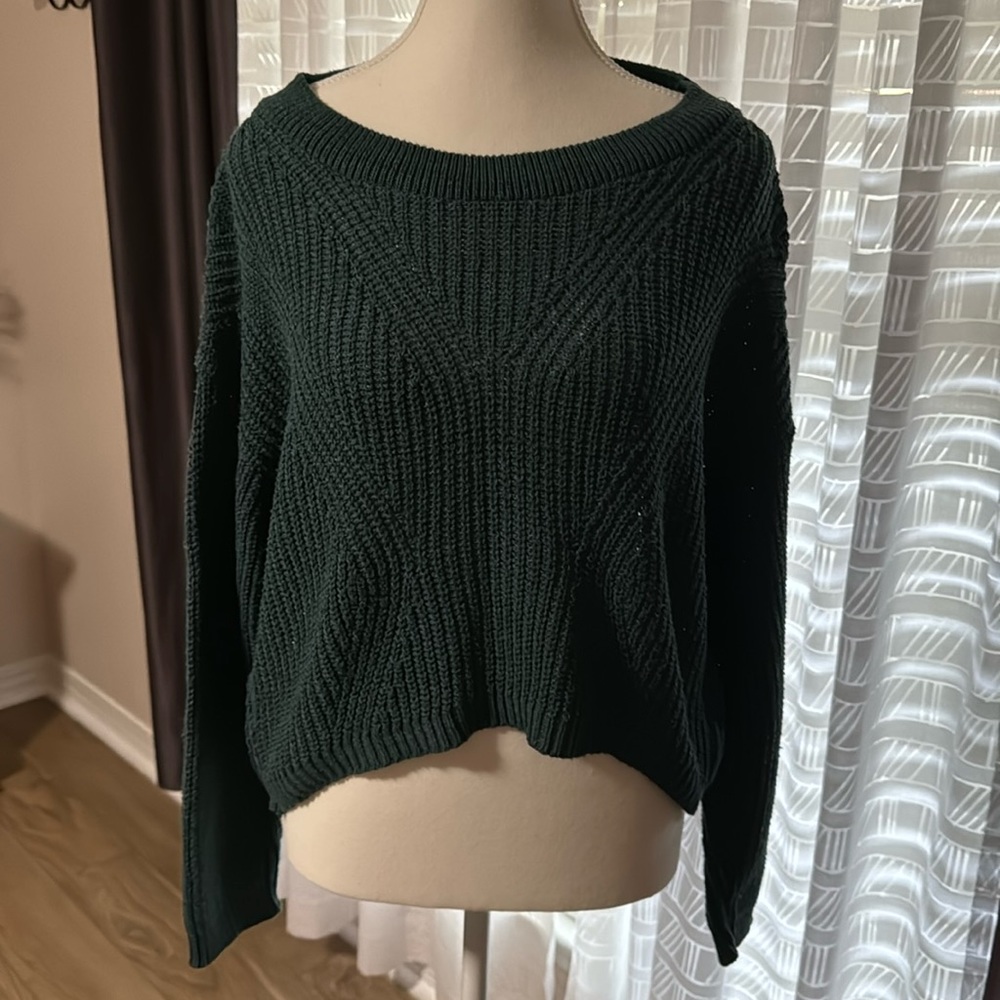 Express woman sweater